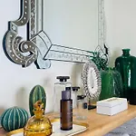 Beaumanoir Small Luxury Boutique Hotel