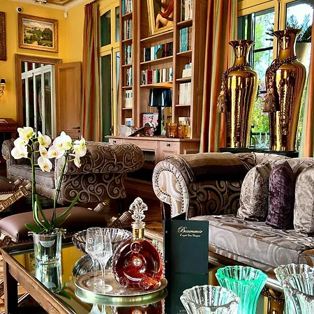 Beaumanoir Small Luxury Boutique 5* Биарриц