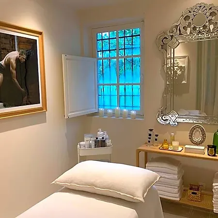 Beaumanoir Small Luxury Boutique
