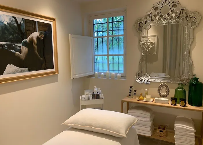 Отель Beaumanoir Small Luxury Boutique 5*