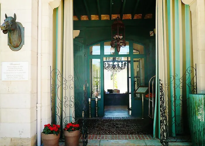 Отель Beaumanoir Small Luxury Boutique